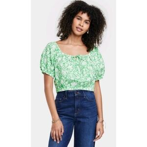 Universal Thread Puff Short Sleeve Green Floral Peasant Top